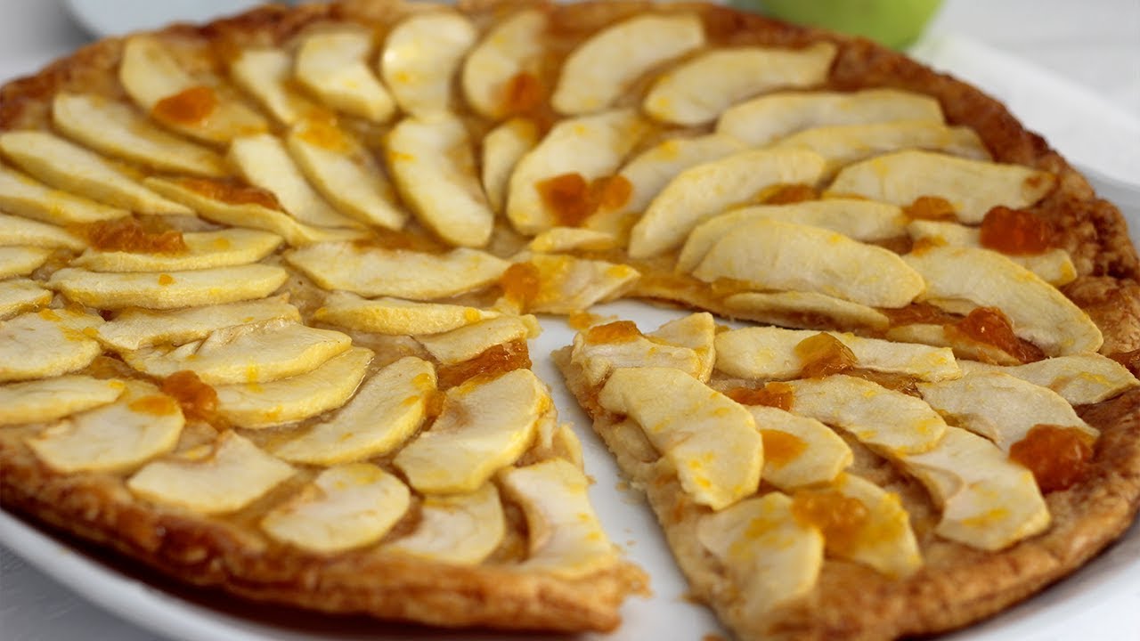 tarta de manzana con hojaldre y mermelada de melocotón